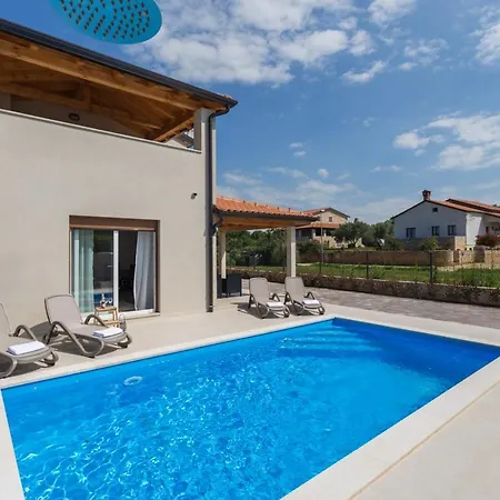 Villa Nuccia Brtonigla